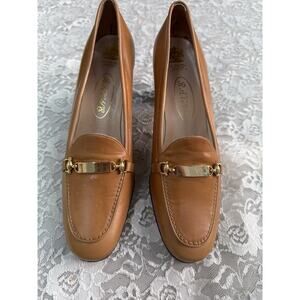 Vintage 80s Camel Buckle Rayne Leather All Over Loafers Heels. Shoemaker Queen